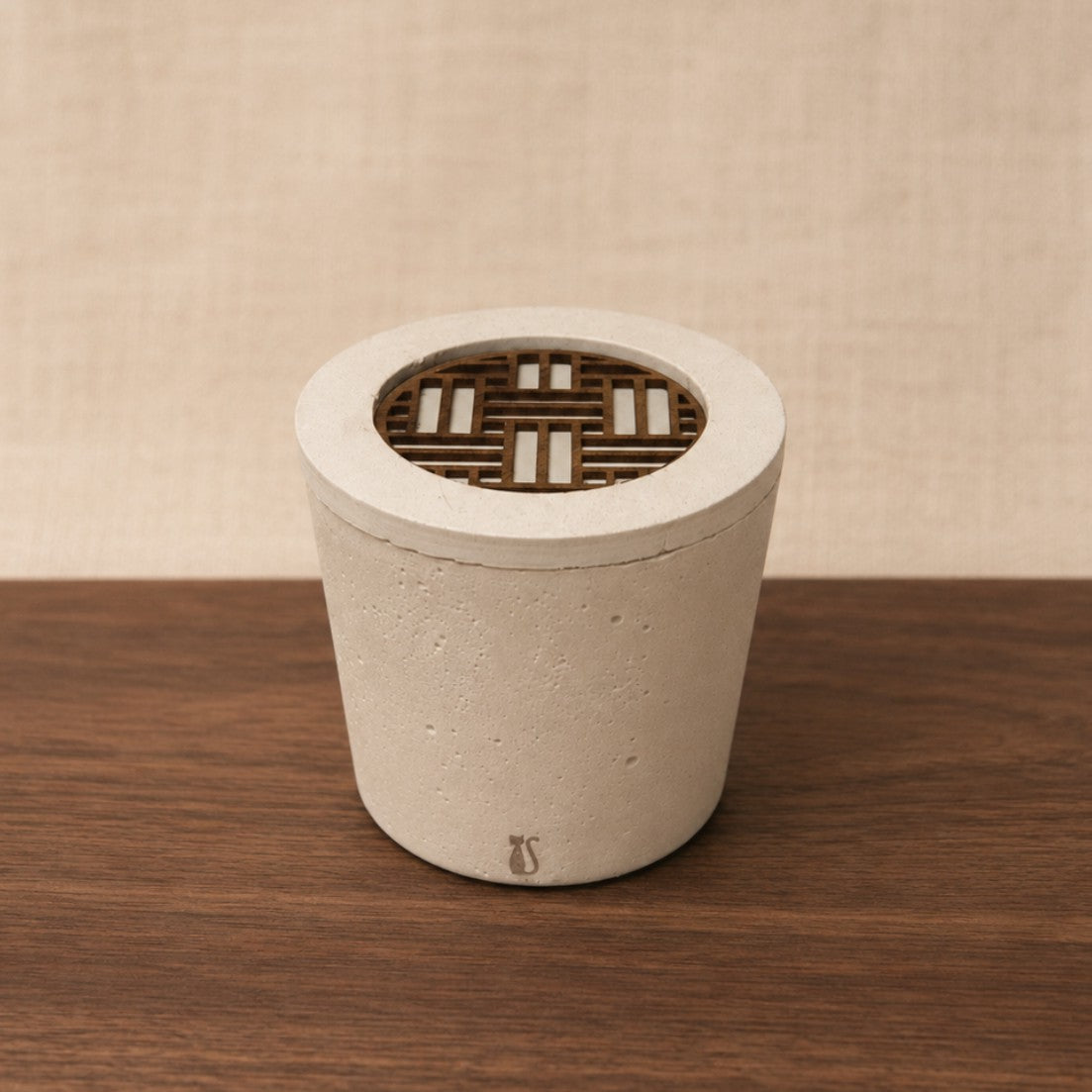 Pure Déco — Béton & Noyer · Tissé